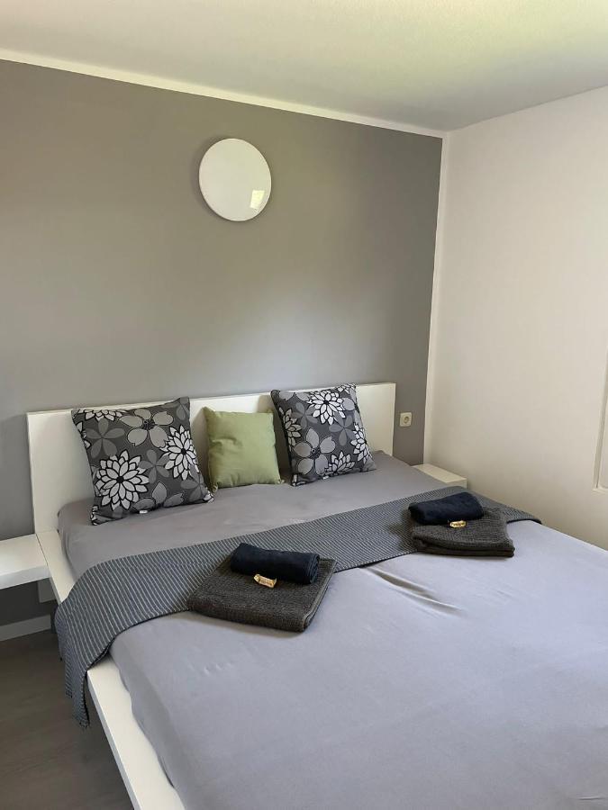 Casalino Di Anna 2 Apartman Oranienburg Kültér fotó