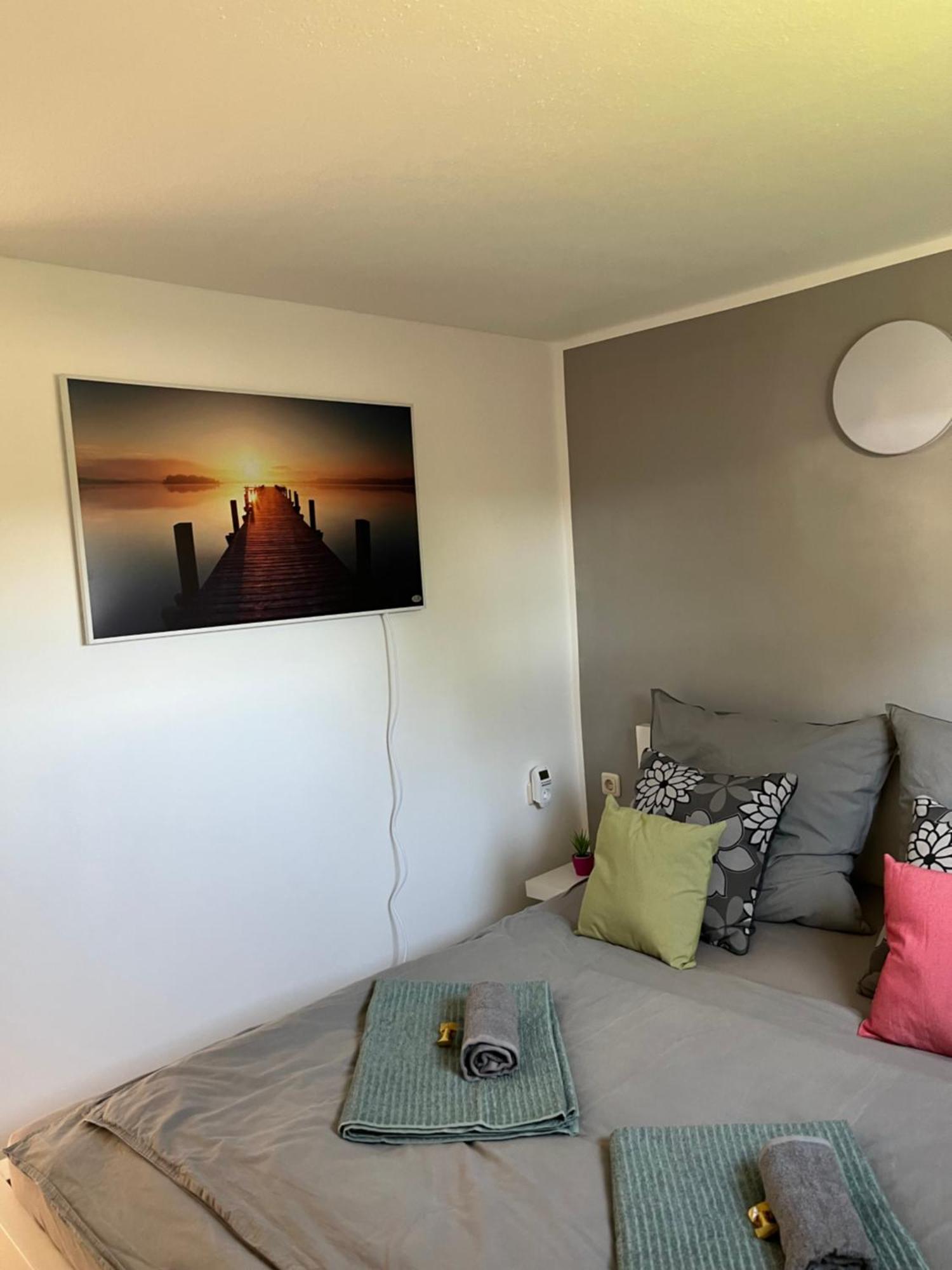 Casalino Di Anna 2 Apartman Oranienburg Kültér fotó